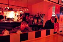 petya-in-cafe